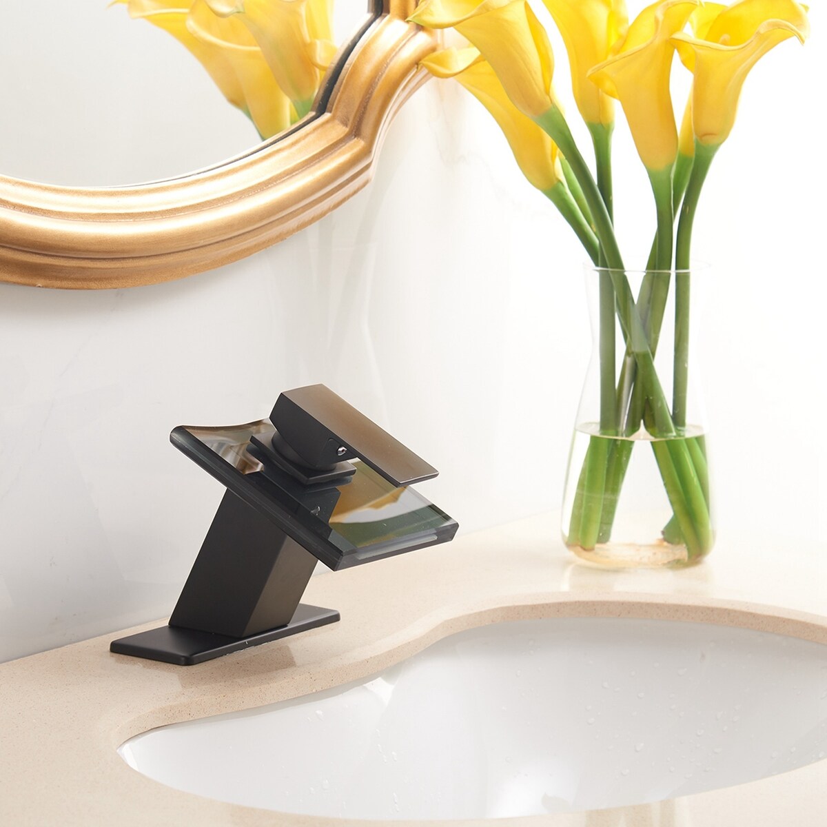 Solid Brass Single-handle Bathroom Faucet,and Pop-up Drain - 2.6 inches high x 4.9 inches deep spout reach