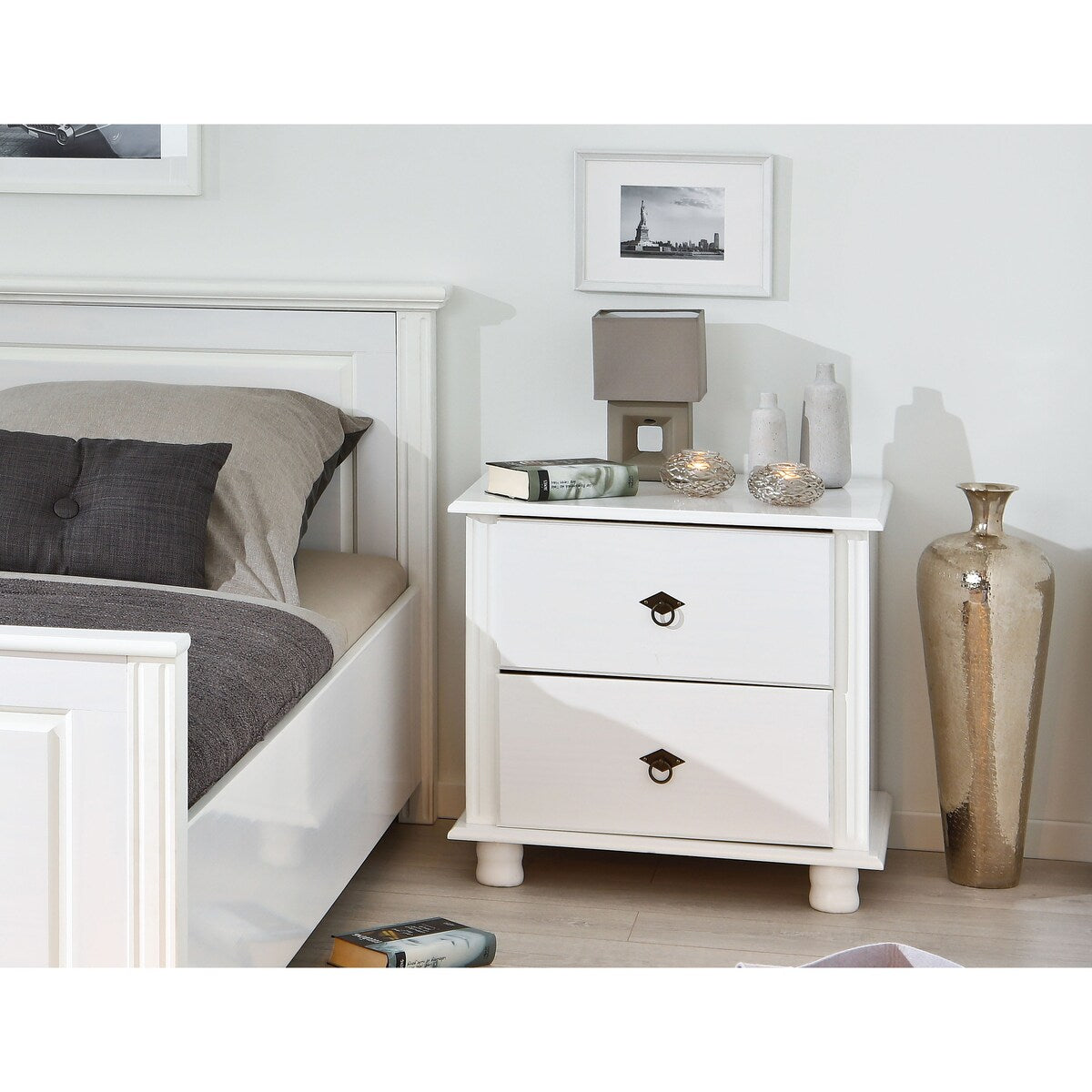 Danz Whitewash Solid Wood 2-drawer Nightstand