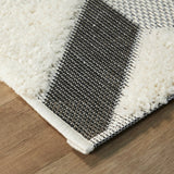 Soller Geometric Indoor/Outdoor Area Rug