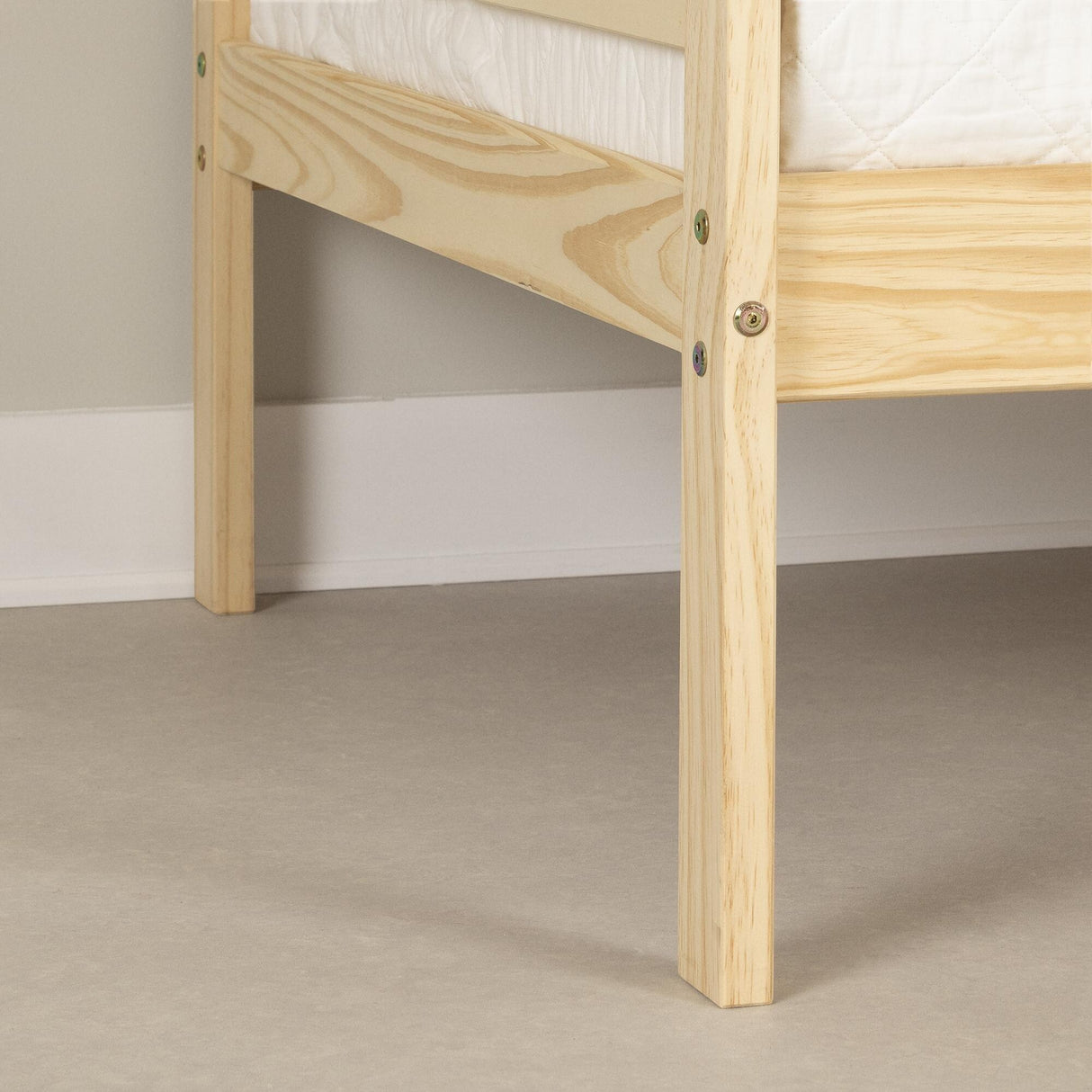 South Shore Sweedi Solid Wood Daybed with Storage Drawers