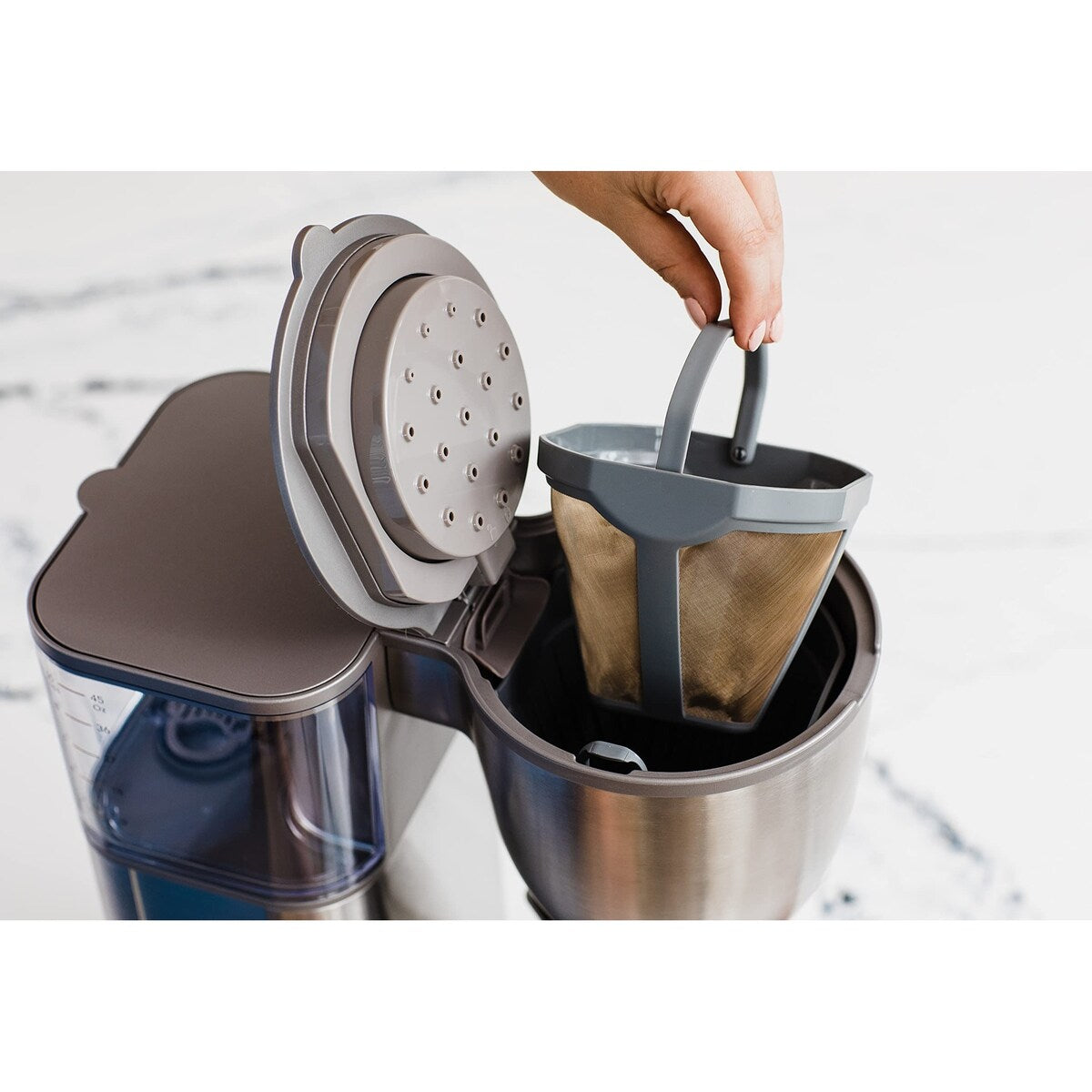 Specialty Drip Coffee Maker 10-Cup Insulated Thermal Carafe WiFi Enabled Voice-to-Brew Technology Smart Home Kitchen Essentials