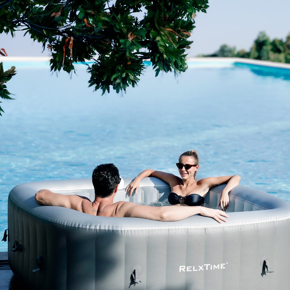 Square Inflatable Hot Tub Spa 4-6 Person