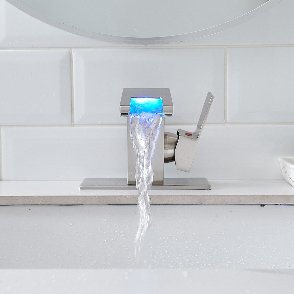 Stainless Steel LED Single Handle One Hole Bathroom Sink Faucet Waterfall with Drian
