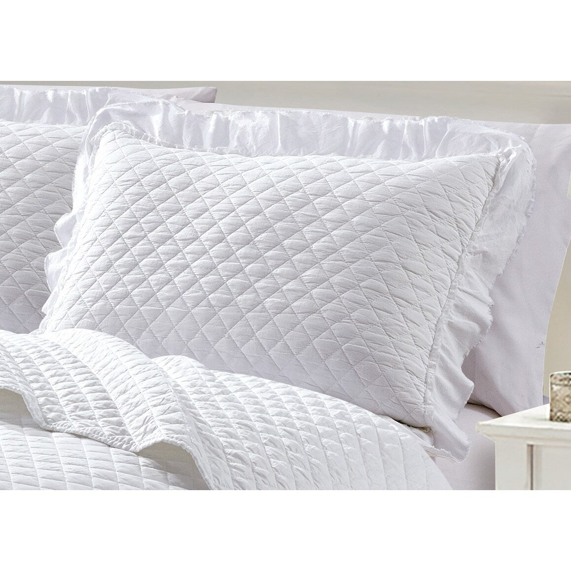 Stonewashed Super Soft Diamond Stitched with Ruffle Border Embroidered Quilt Set White