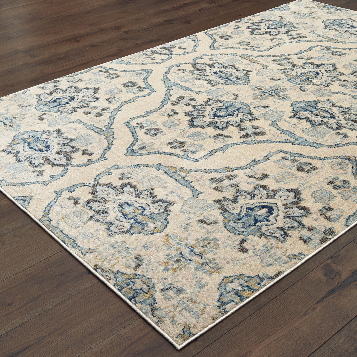 Vista Home Caledonia Floral Medallion Ivory/ Blue Area Rug
