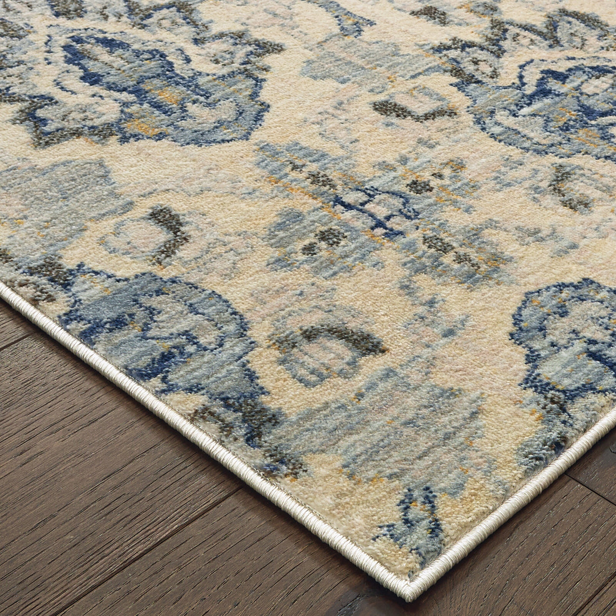 Vista Home Caledonia Floral Medallion Ivory/ Blue Area Rug
