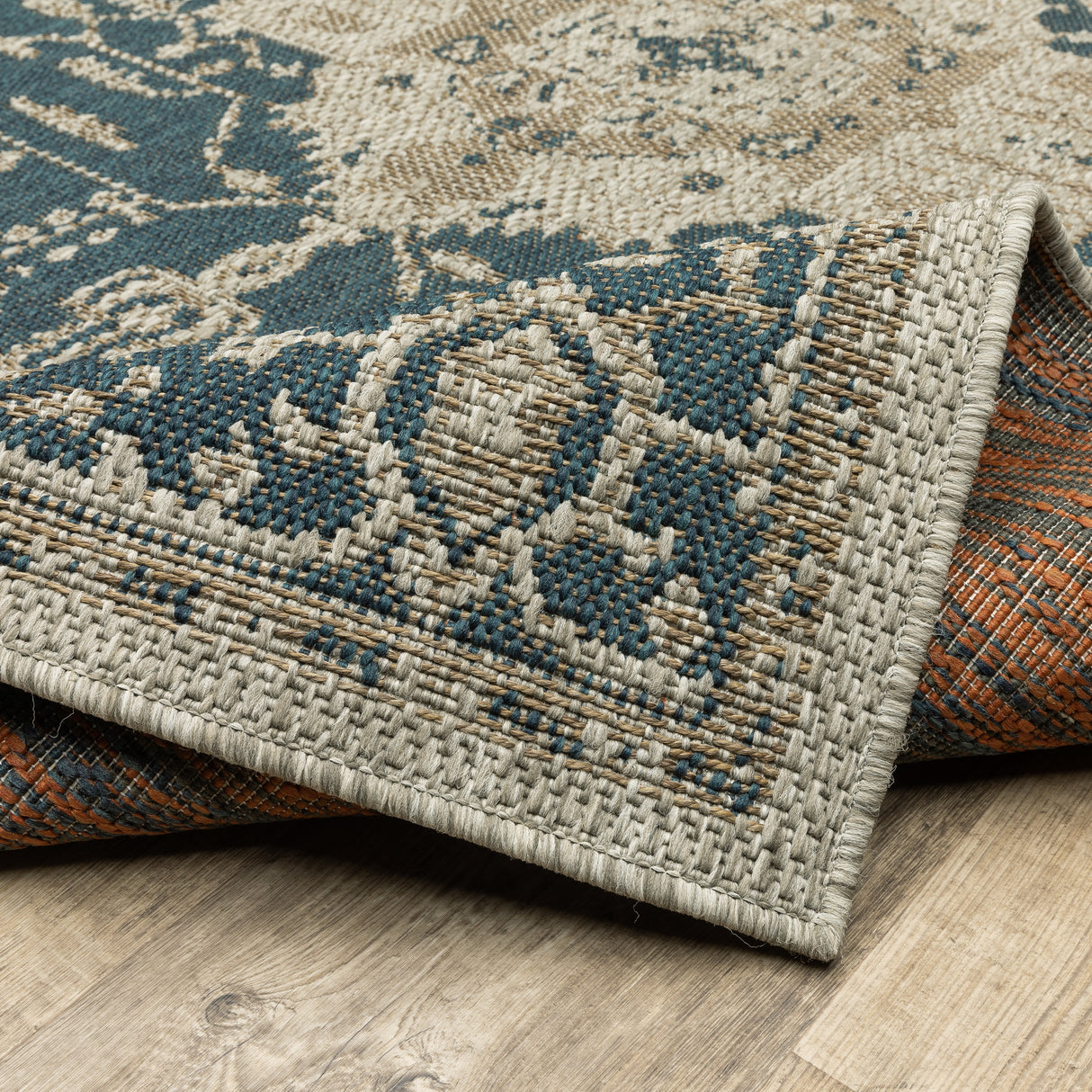 Vista Home Higgins Traditional Medallion Blue-Green/ Taupe Indoor/ Outdoor Area Rug