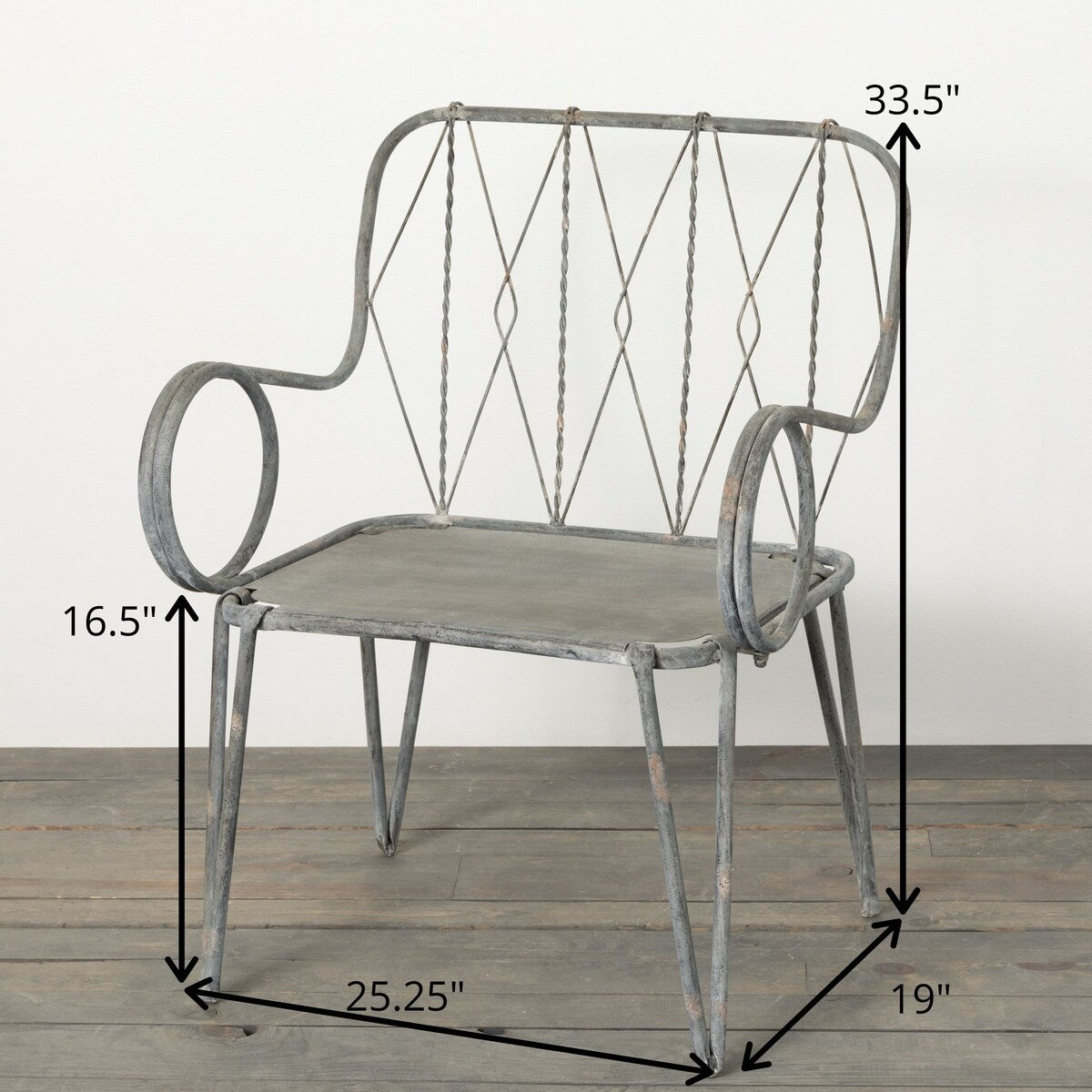Sullivans 33.5 in. Handled Curved Garden Chair; Gray - 19 x 25.25 x 33.5