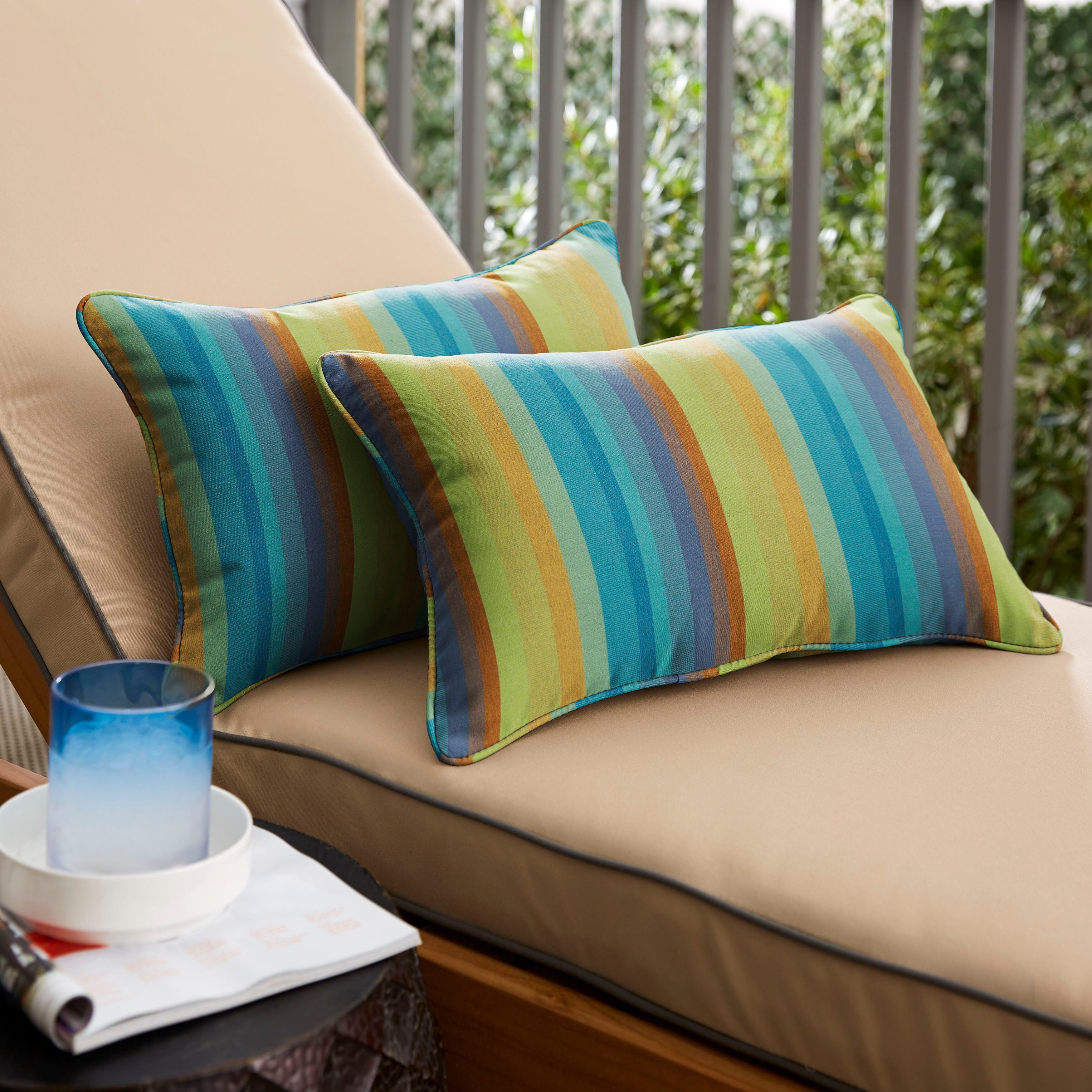 Overstock outdoor pillows deals