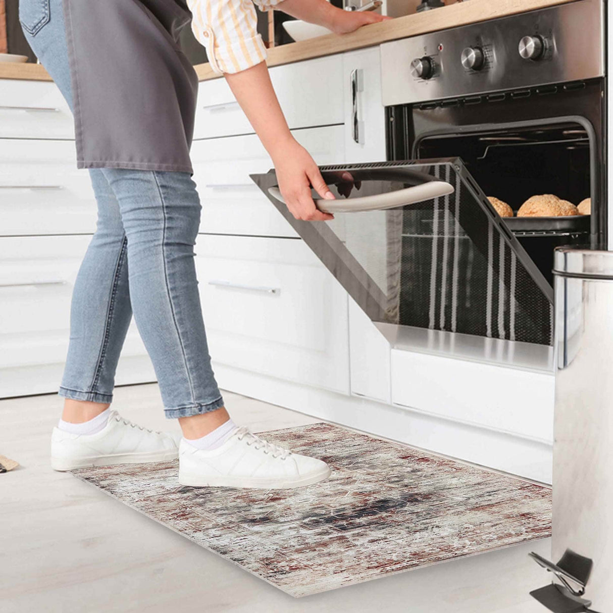 Superior Canary Medallion Machine Washable Indoor Area Rug or Runner