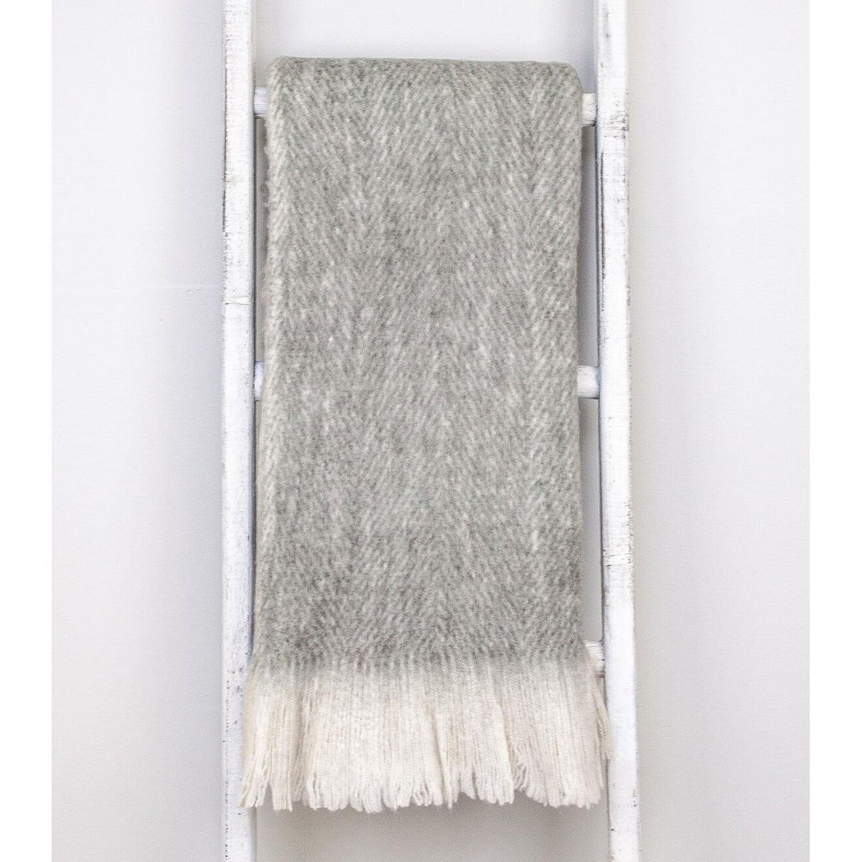 Supreme Soft Pink and White Herringbone Handloomed Throw Blanket