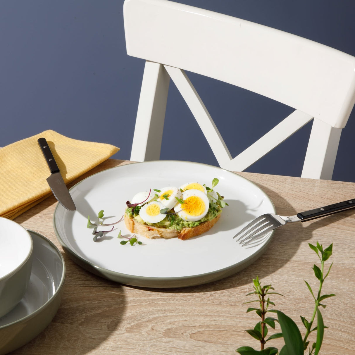 Sur La Table Kitchen Essentials 16-Piece Two-Tone Porcelain Dinnerware Set