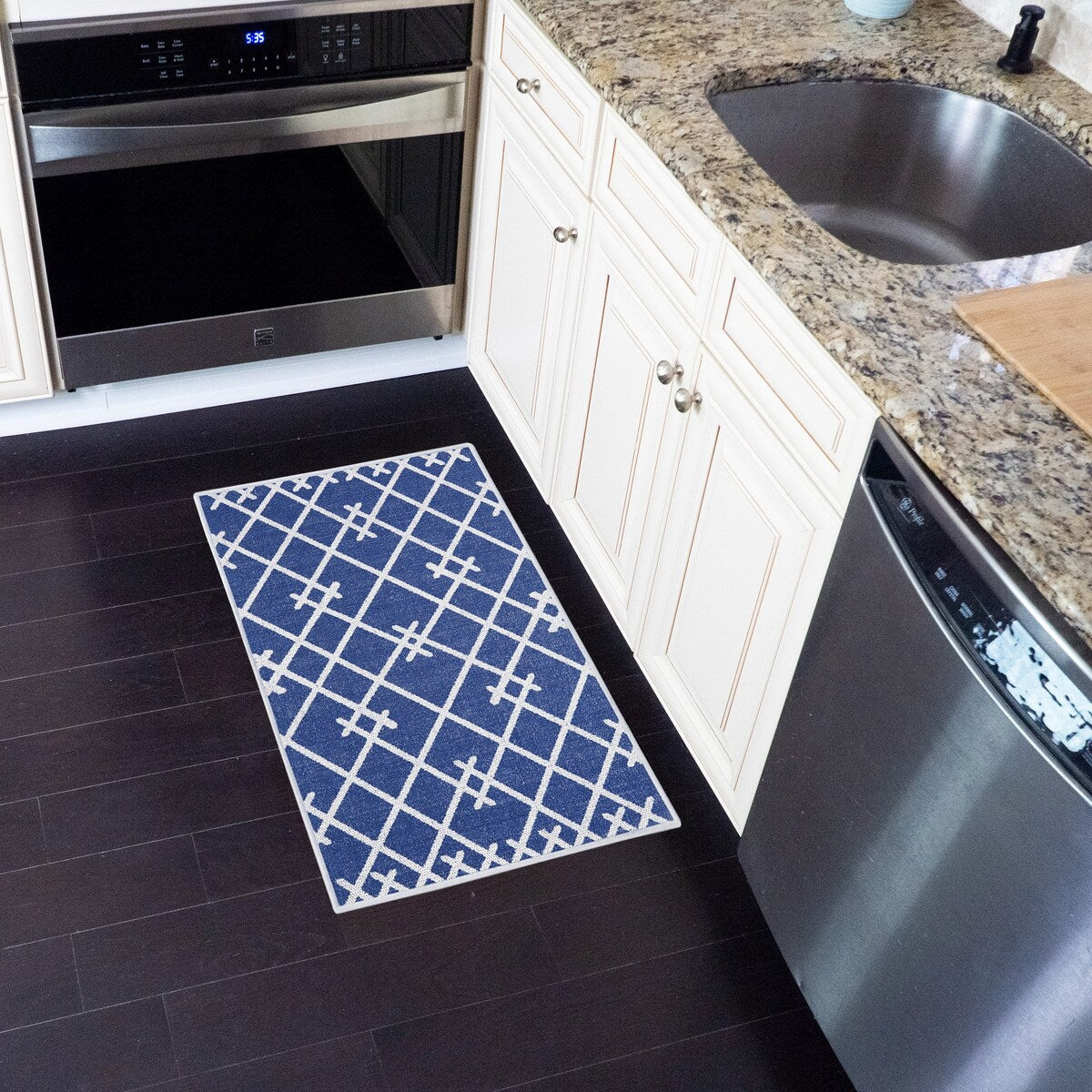 SussexHome Non-Skid Ultra-Thin Area Rugs for Laundry Room, Entryway, Bathroom and Kitchen - Washable Multipurpose Floor Mat