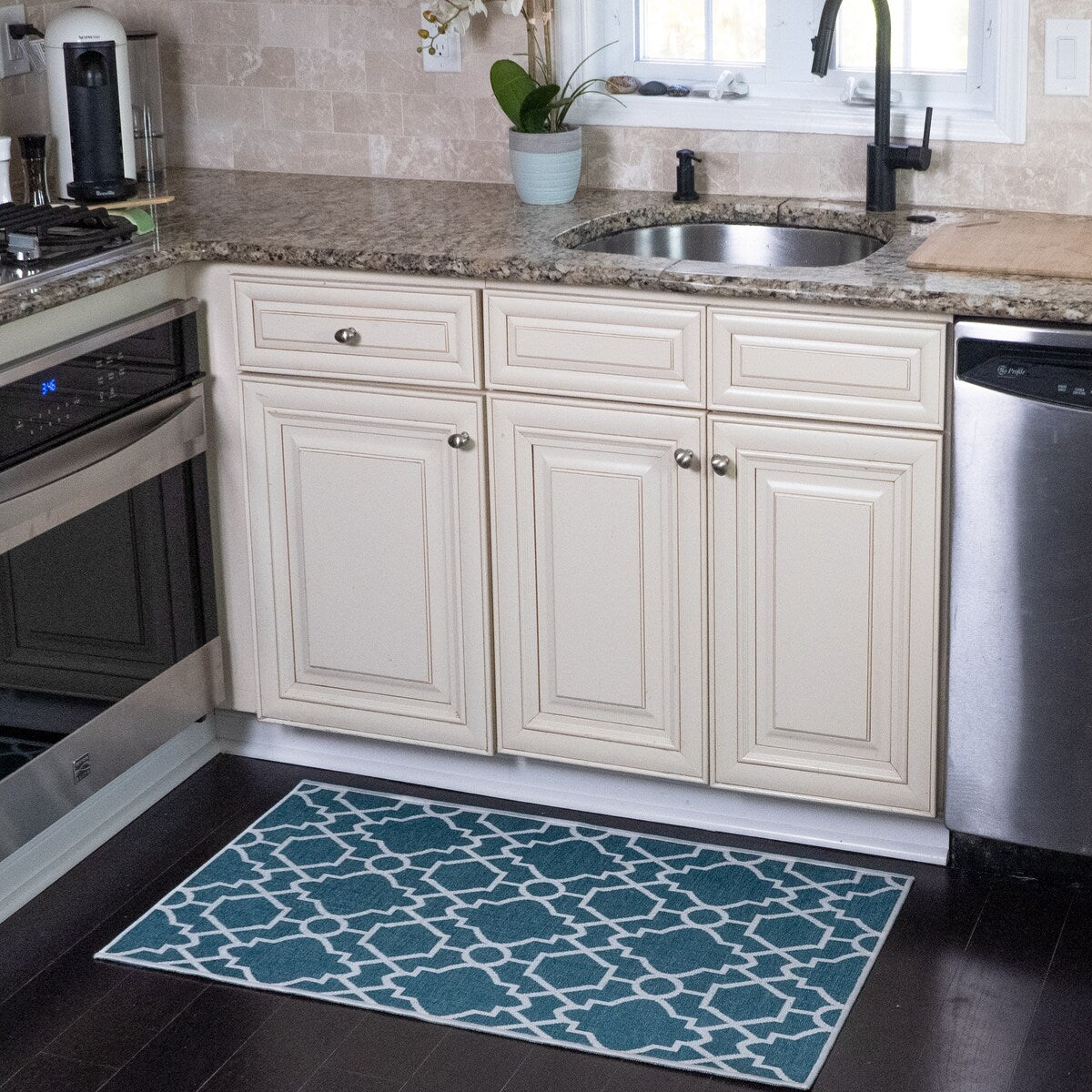 SussexHome Non-Skid Ultra-Thin Area Rugs for Laundry Room, Entryway, Bathroom and Kitchen - Washable Multipurpose Floor Mat