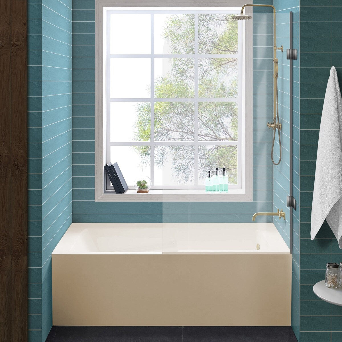 Swiss Madison Voltaire, Acrylic White, Alcove, Integral Armrest, Bathtub with Apron