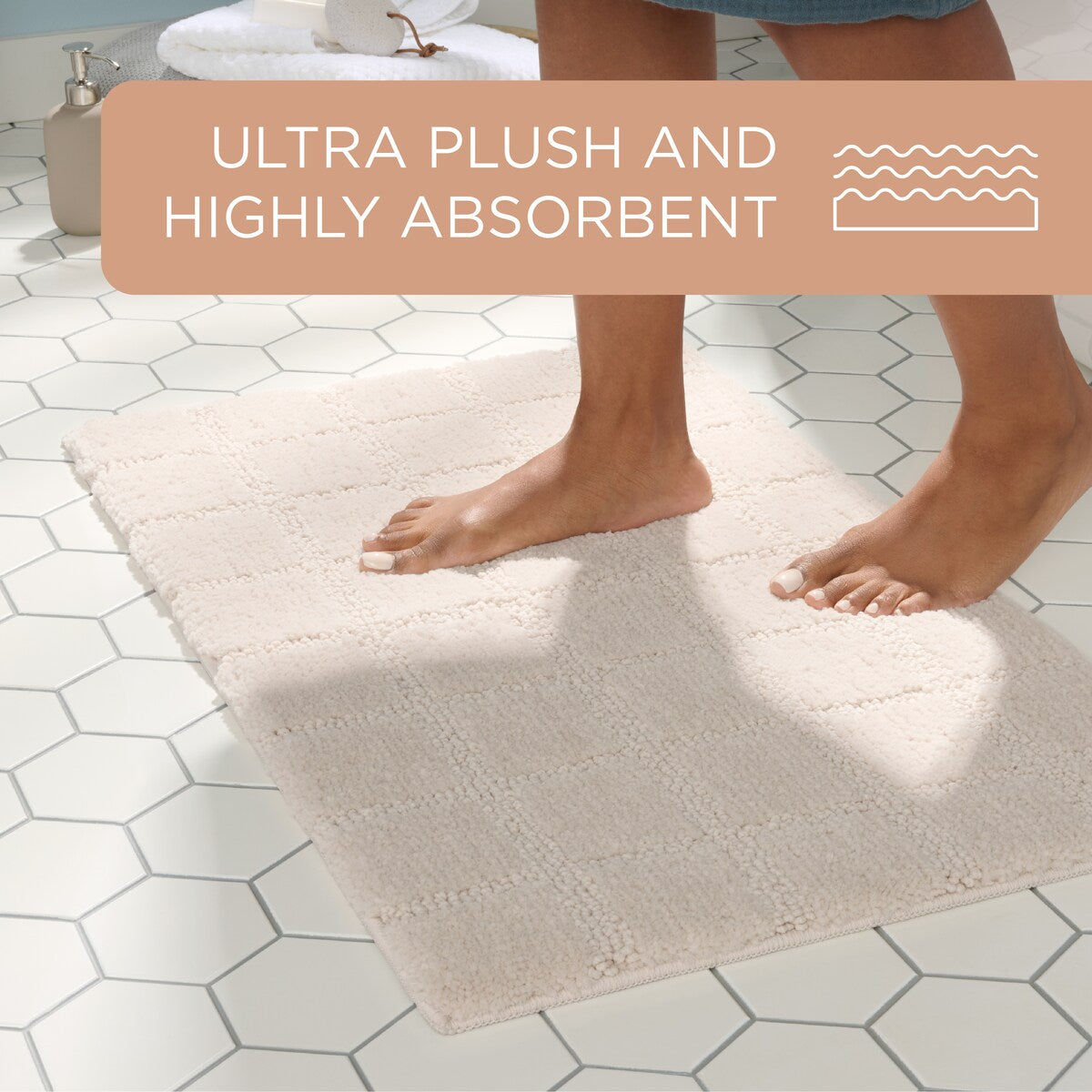 TOWN & COUNTRY EVERYDAY Ultra Plush Solid Tufted Windowpane Bath Mat, Tufted Floor Mat, Non-Slip Backing, Machine Washable