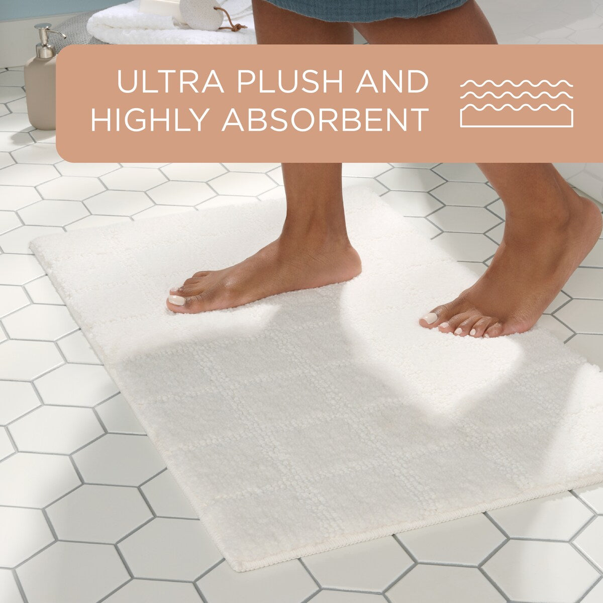 TOWN & COUNTRY EVERYDAY Ultra Plush Solid Tufted Windowpane Bath Mat, Tufted Floor Mat, Non-Slip Backing, Machine Washable