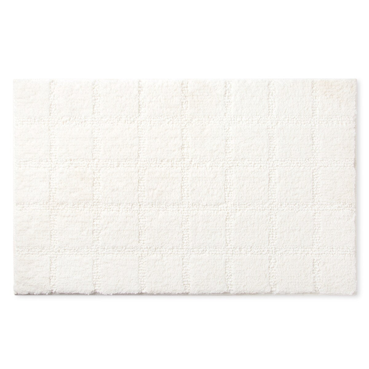 TOWN & COUNTRY EVERYDAY Ultra Plush Solid Tufted Windowpane Bath Mat, Tufted Floor Mat, Non-Slip Backing, Machine Washable