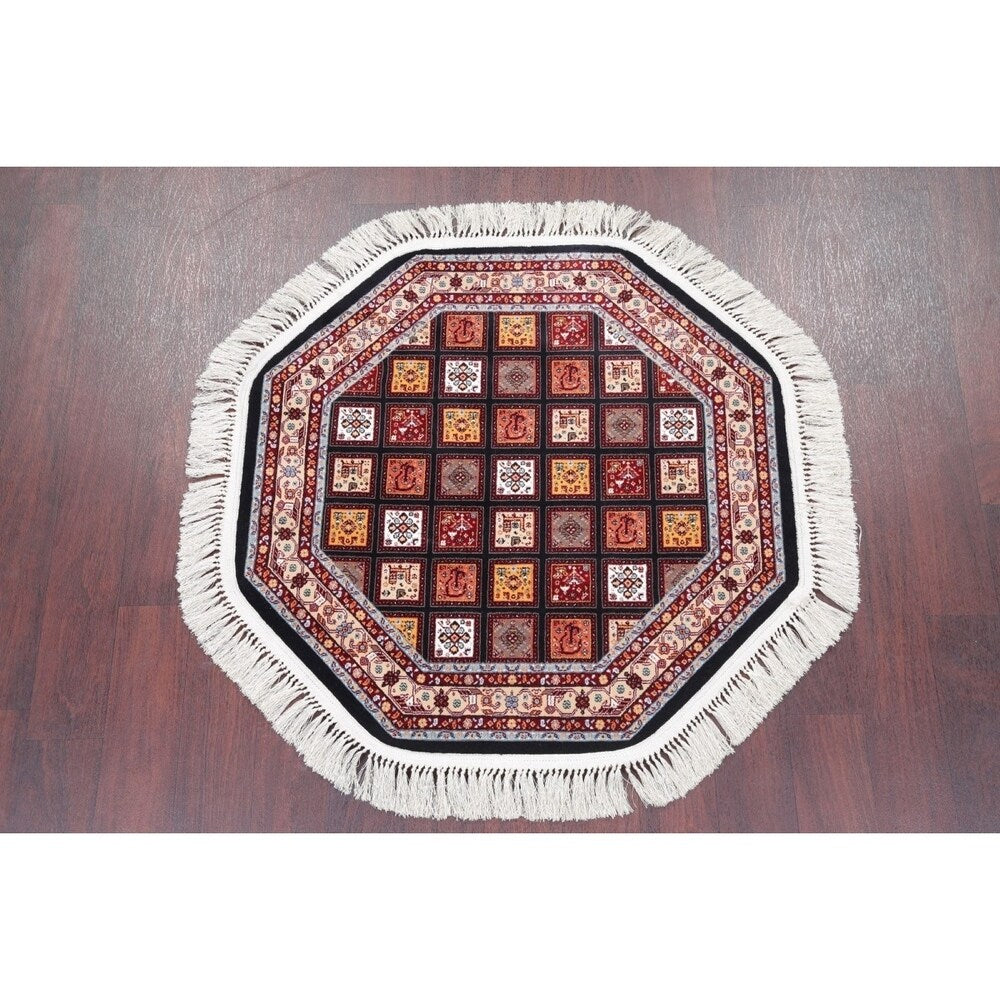 Copper Grove Moisakula Heat-set Geometric Wool/ Acrylic Rug - 3'3" x 3'3" Octagon
