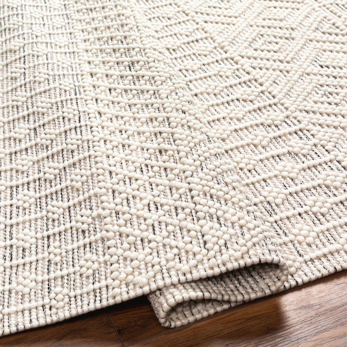 Thackery Handmade Farmhouse Stripe Wool Area Rug