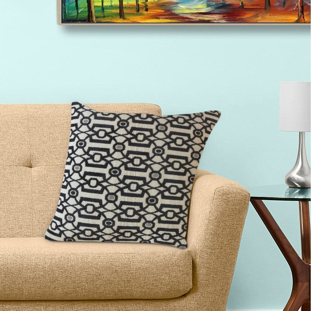 The Pillow Collection Saadet Crewel Decorative Throw Pillow