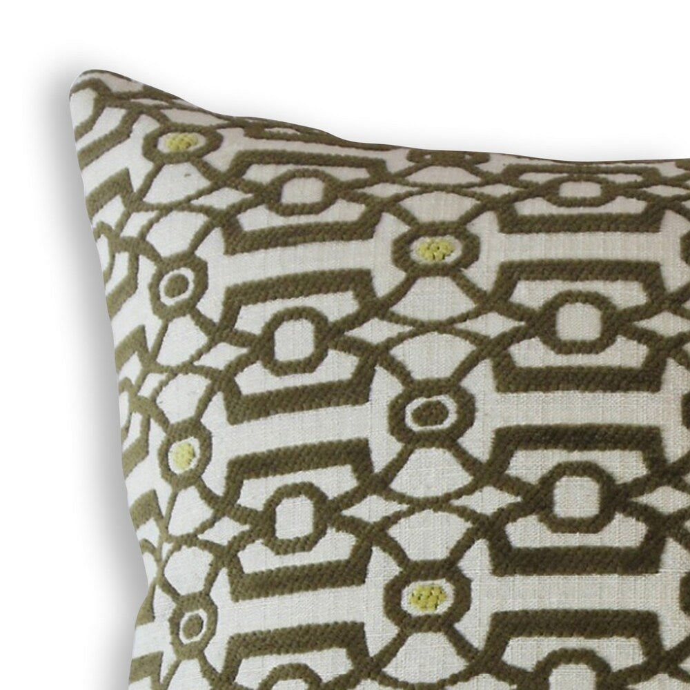 The Pillow Collection Saadet Crewel Decorative Throw Pillow