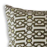 The Pillow Collection Saadet Crewel Decorative Throw Pillow