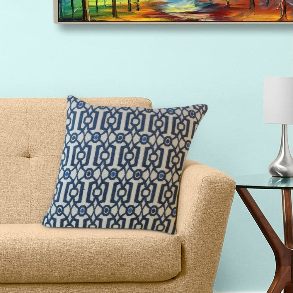 The Pillow Collection Saadet Crewel Decorative Throw Pillow