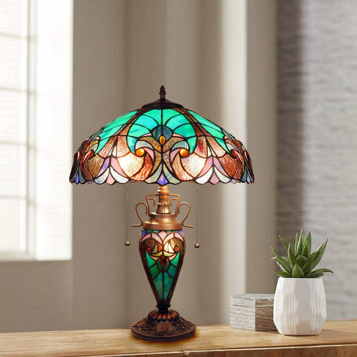 Tiffany Style Victorian Design 2+1-light Antique Dark Bronze Table Lamp