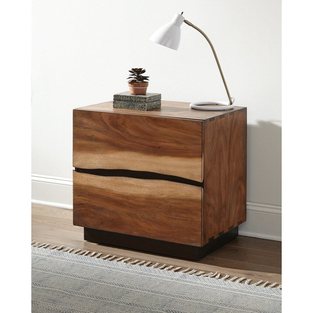 Tolt River Smokey Walnut 4-piece Storage Bedroom Set with Chest
