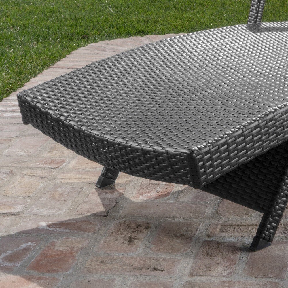 Toscana Outdoor 2-piece Wicker Armed Chaise Lounge Set by Christopher Knight Home