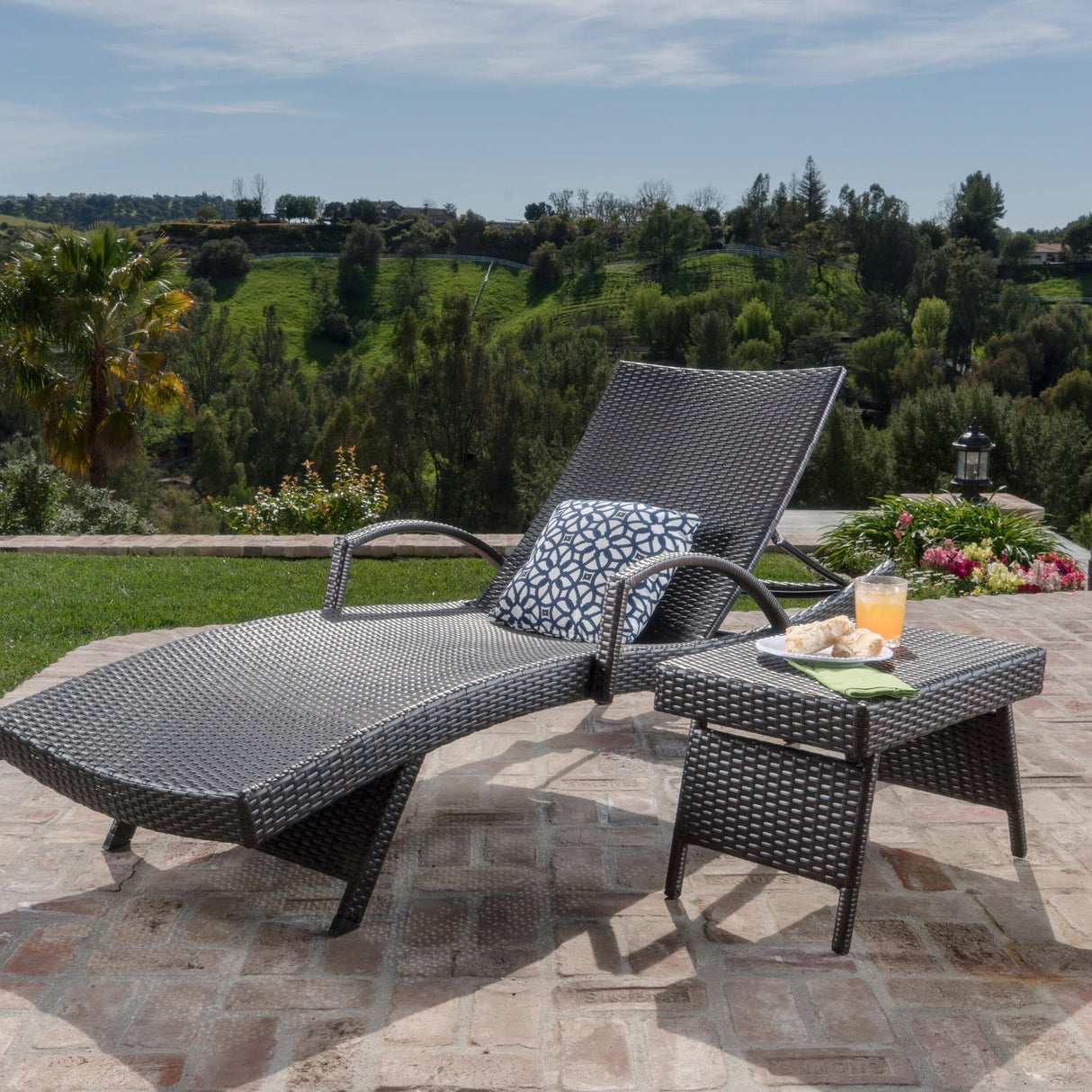 Toscana Outdoor 2-piece Wicker Armed Chaise Lounge Set by Christopher Knight Home