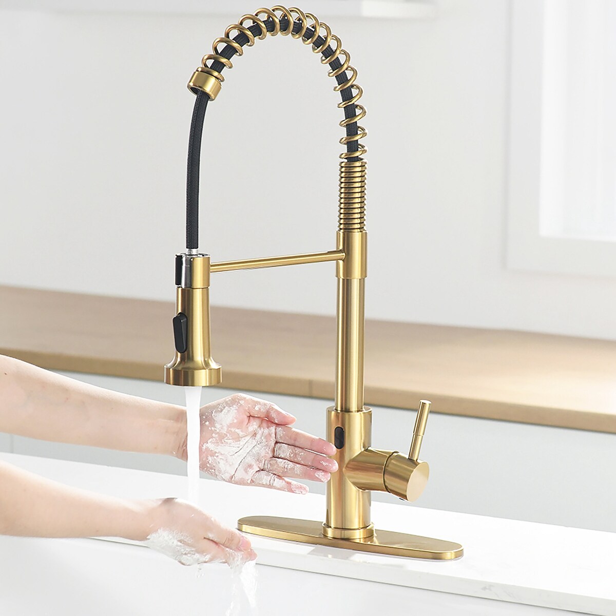 Touchless Stainless Steel 2-Function Pull-out Kitchen Sink Faucet