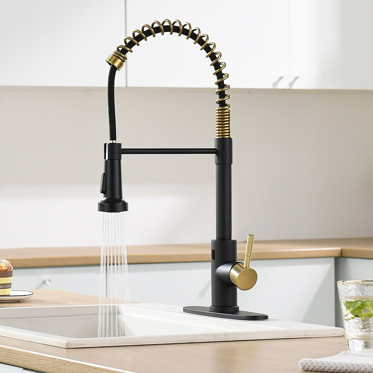 Touchless Stainless Steel 2-Function Pull-out Kitchen Sink Faucet