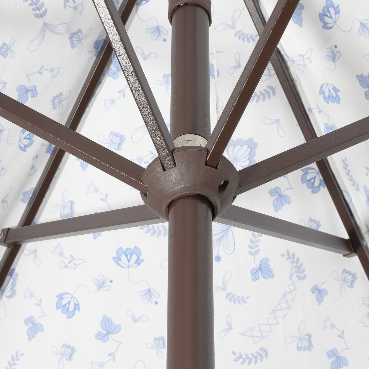 Tracy 9 ft. Classic Cottage Tassel Market Patio Umbrella with Auto-Tilt, Crank, Wind Vent and UV Protection, by JONATHAN Y