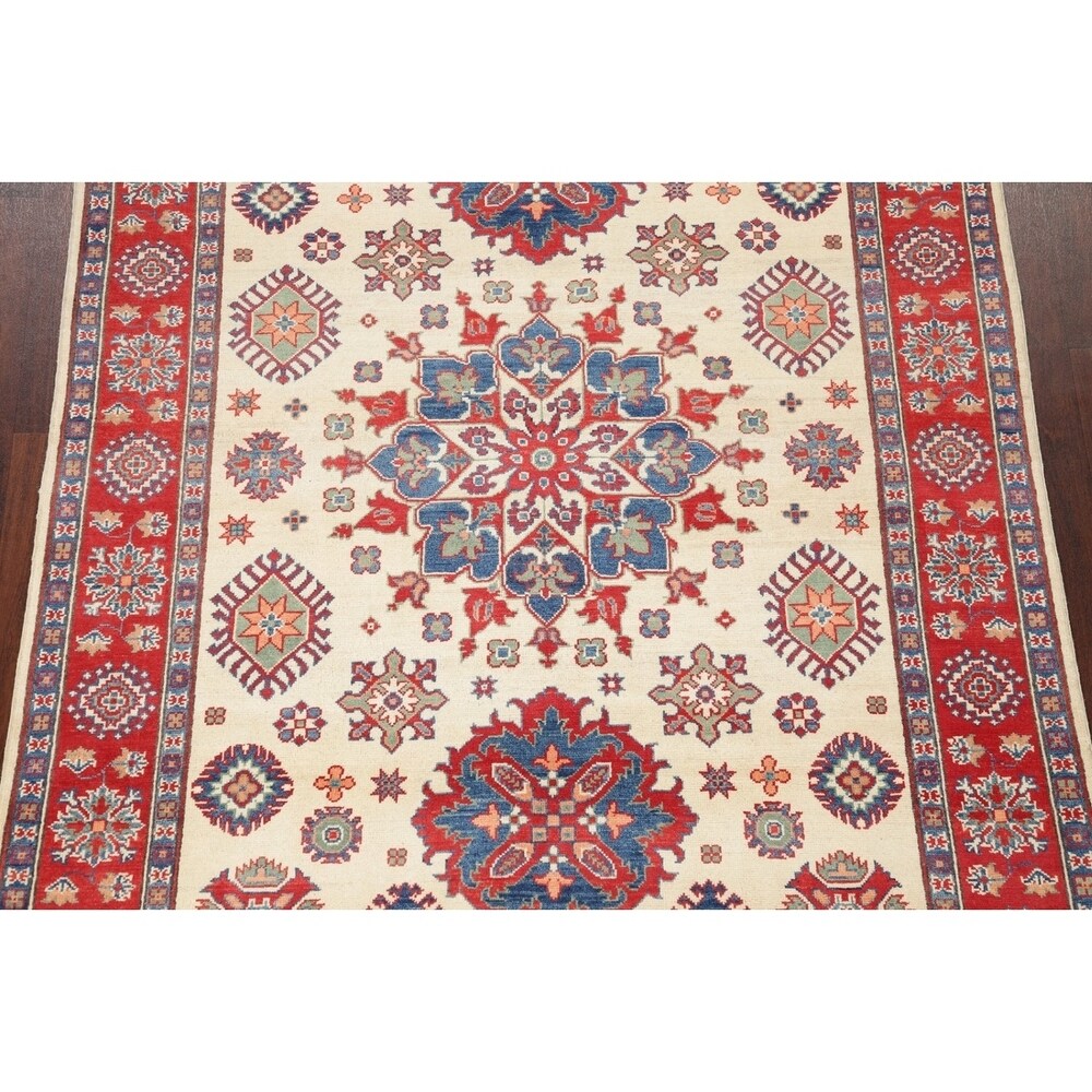 Traditional Kazak-Chechen Hand Knotted Pakistan Oriental Area Rug - 7'10" x 5'9"