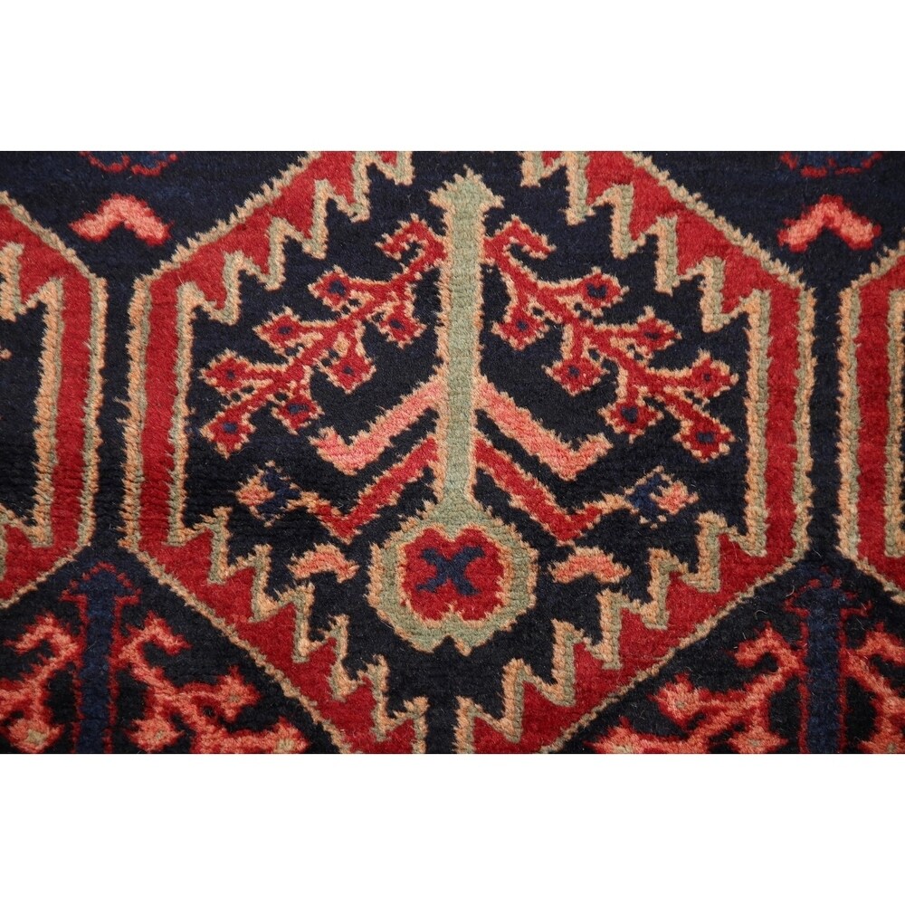 Traditional Zanjan Persian Hand-Knotted Wool Oriental Area Rug - 6'10" x 4'5"