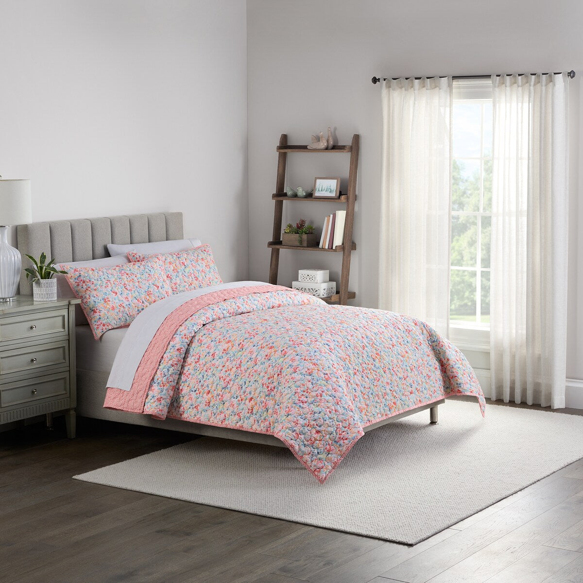 Traditions by Waverly Classic Speckle 3 Piece Quilted Pattern Bedding Set