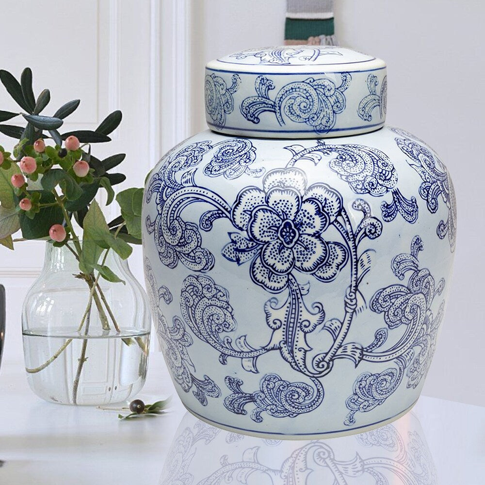 Treemont Short Urn