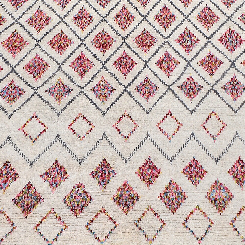 Tribal Diamond Contemporary Moroccan Oriental Area Rug Hand-Knotted - 4'11" x 8'3"