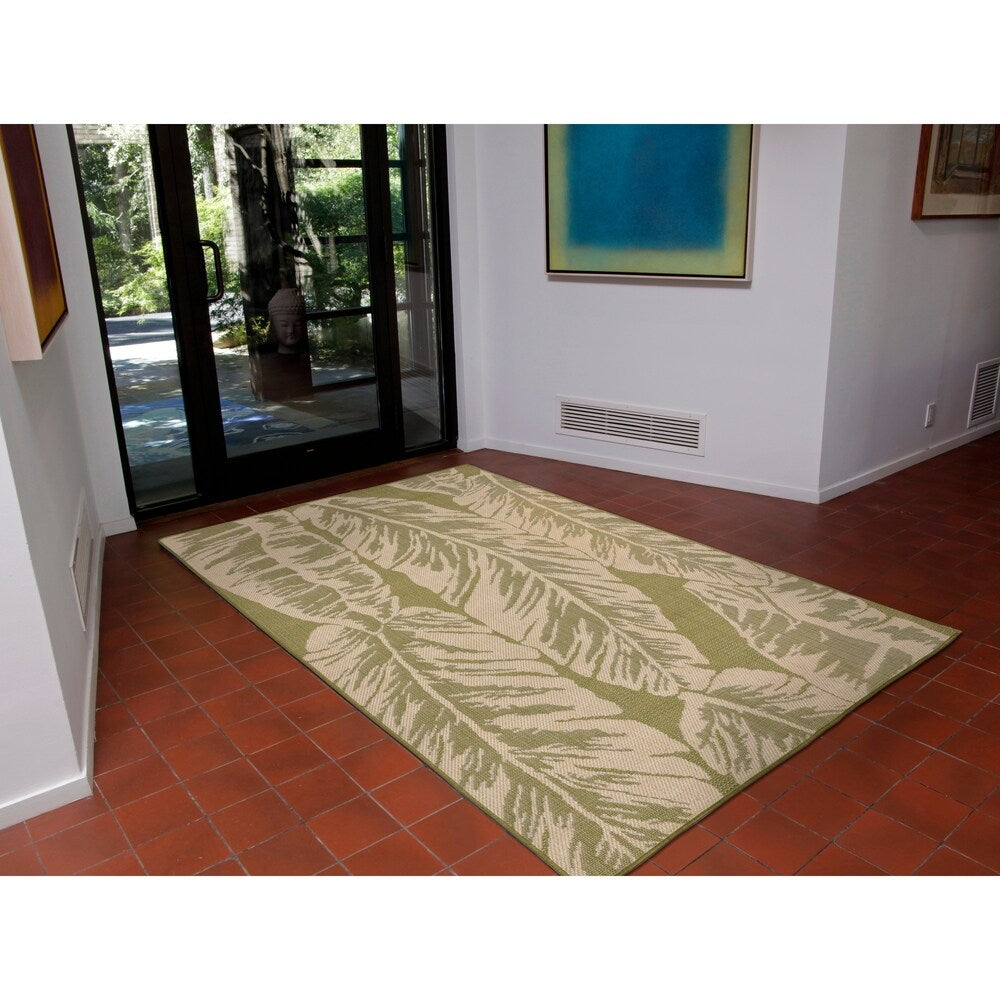 Liora Manne Tropical Leaf Outdoor Rug (3'3 x 4'11) - 3'3 x 4'11