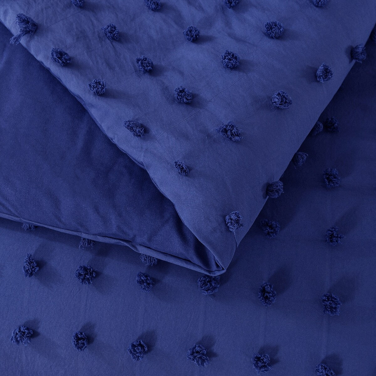 Tufted Design Jacquard Comforter Set