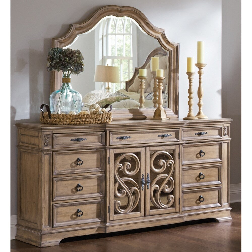 Tuscany Cream 3-piece Platform Bedroom Set with Dresser
