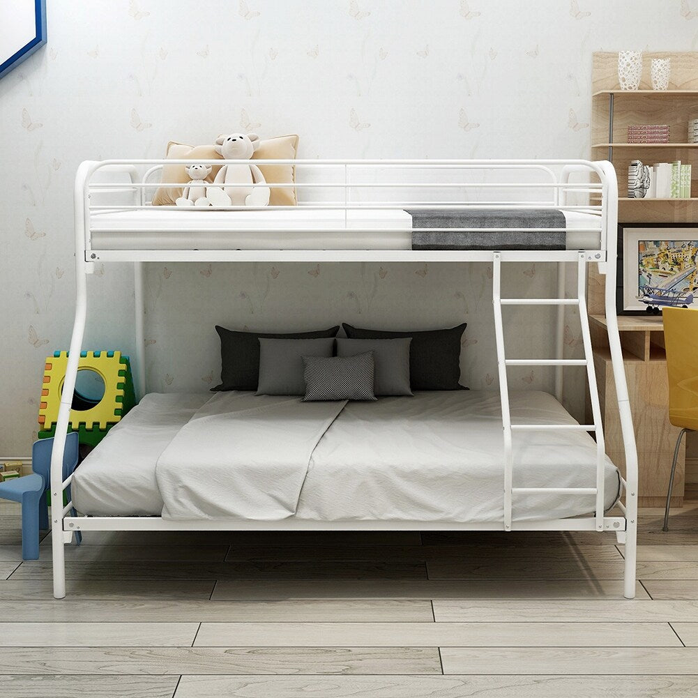 Twin-Over-Full Bunk Bed Closed Upper Bunk White