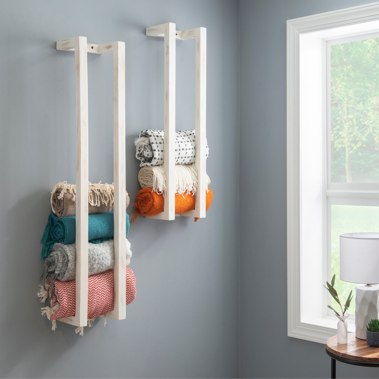 Twombly Wooden Wall Mount Towel Rack (Set of 2)