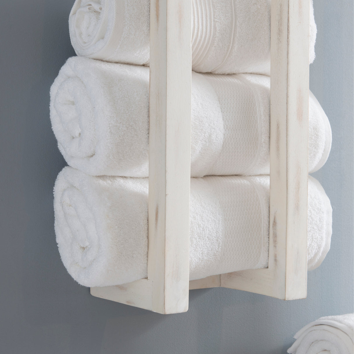 Twombly Wooden Wall Mount Towel Rack (Set of 2)