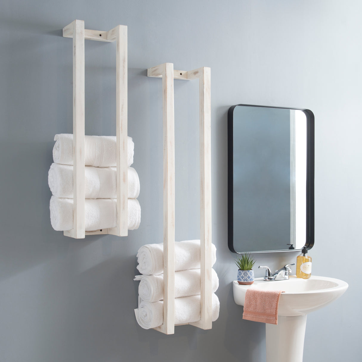 Twombly Wooden Wall Mount Towel Rack (Set of 2)