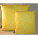 Lillowz Universal Minions Reversible 14-inch Throw Pillow with Bonus Travel Pillow