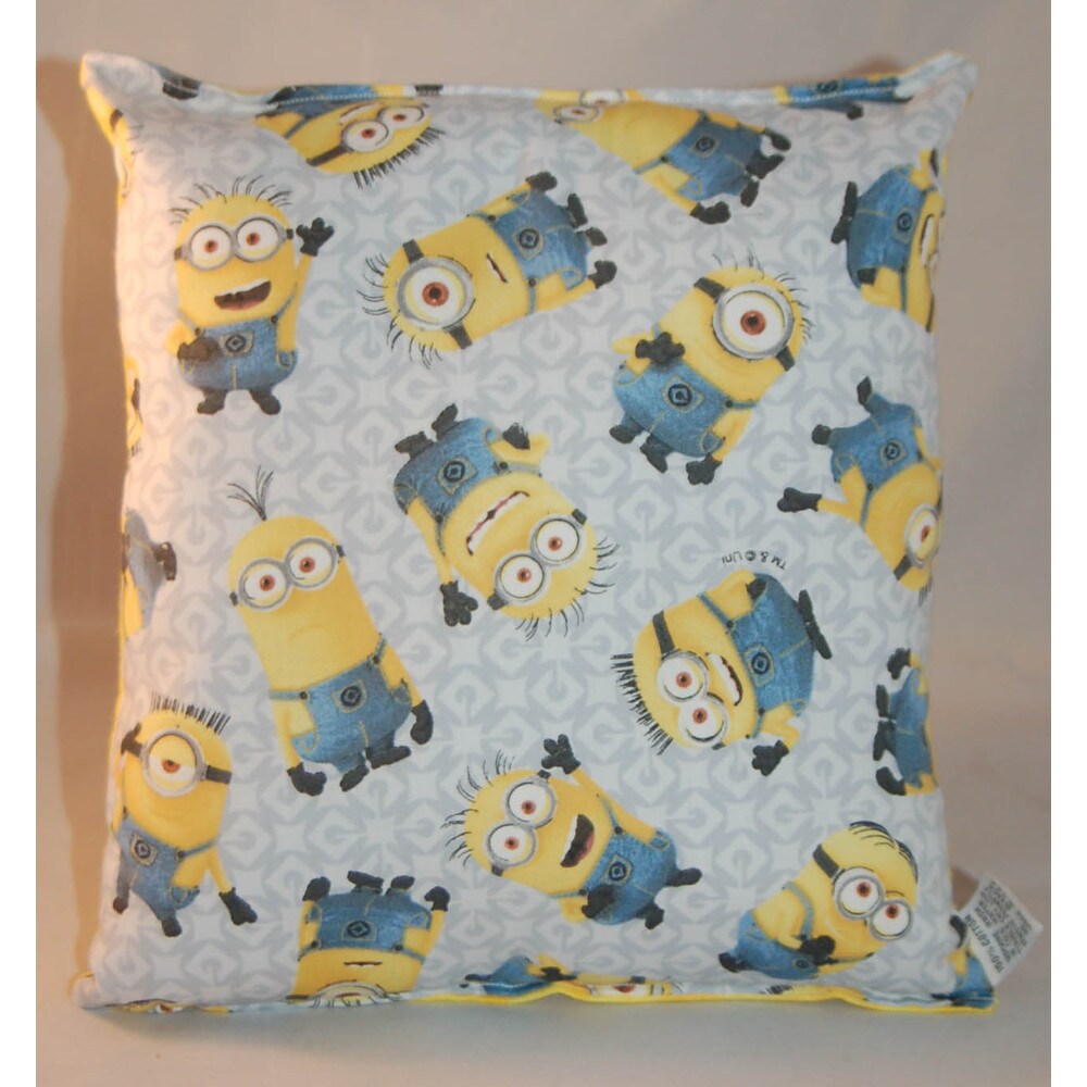 Lillowz Universal Minions Reversible 14-inch Throw Pillow with Bonus Travel Pillow