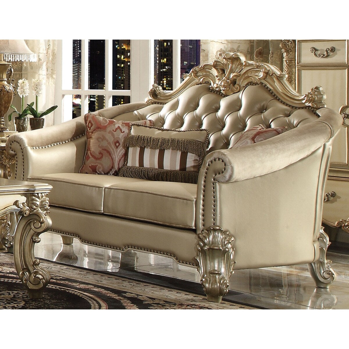 Valenzuela Upholstery Loveseat